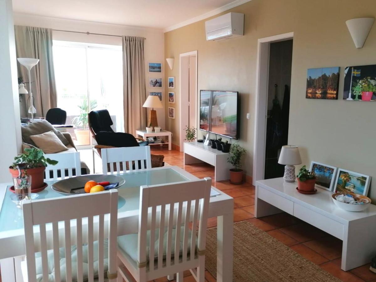 Sweden - Floor One Bedroom With Sea Views - Rs * Lagos