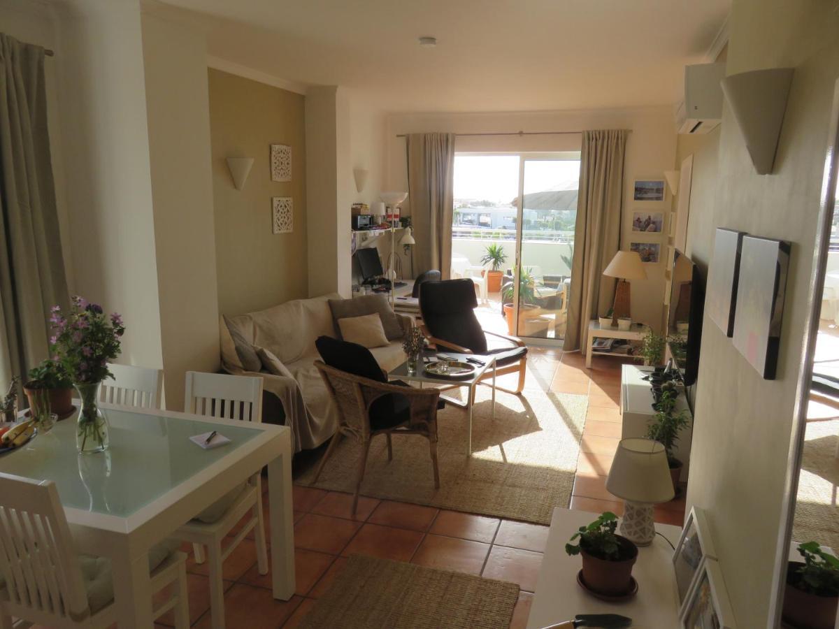 Sweden - Floor One Bedroom With Sea Views - Rs * Lagos